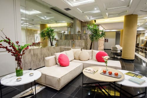 1253 Recoleta Small Hotel, Reception