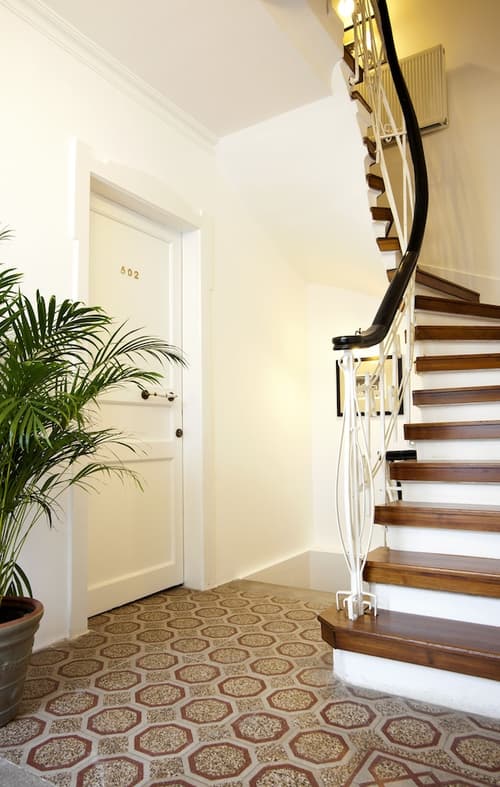 Hotel Sari Konak, Interior entrance