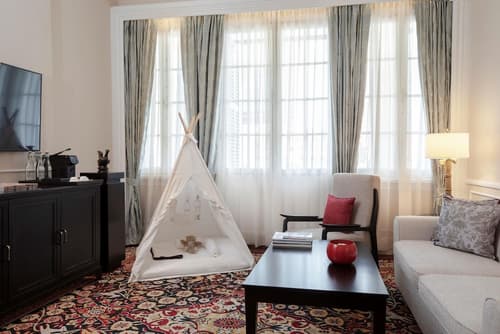 Raffles Hotel Le Royal, Room