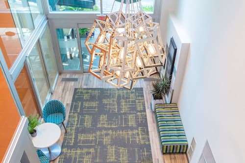 Hampton Inn and Suites by Hilton, Downtown Vancouver, Lobby