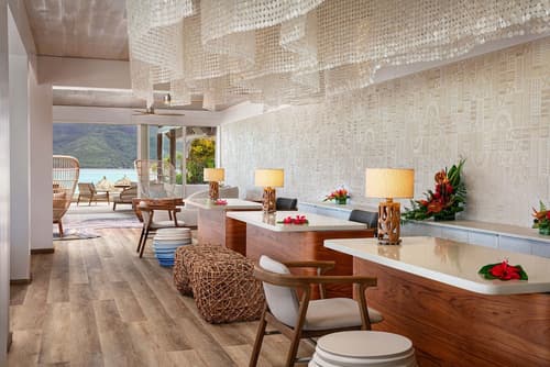 The Westin Bora Bora Resort & Spa, Reception