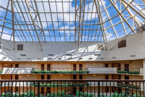 Wyndham Grand Oklahoma City Downtown, Lobby