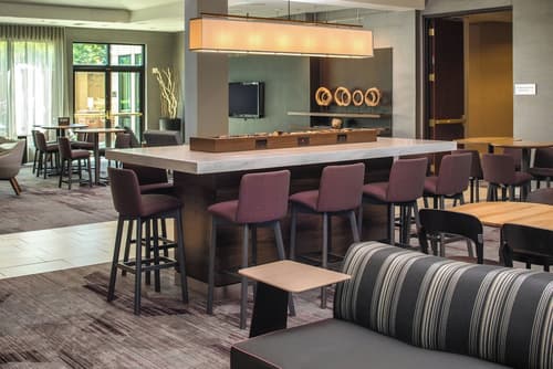 Courtyard by Marriott Seattle Federal Way, Lobby sitting area