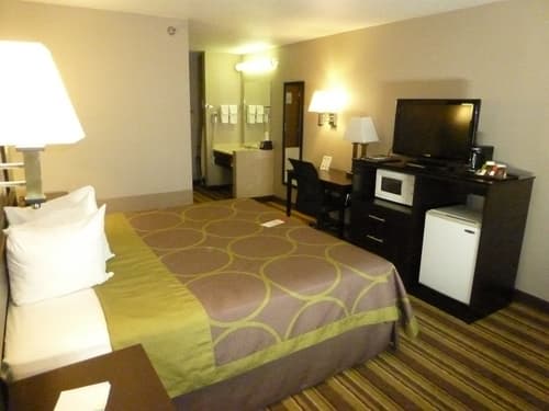 Super 8 by Wyndham Rock Springs, Room