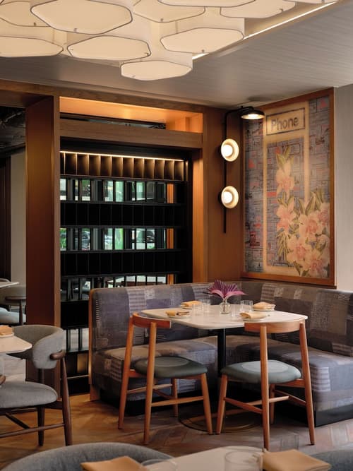 Romer House Waikiki, Restaurant