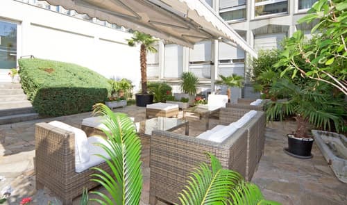 Drake Longchamp, Terrace/patio