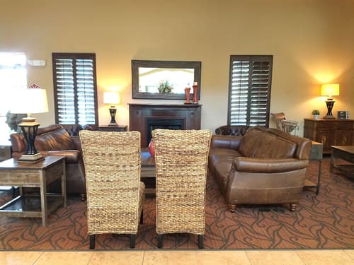 Hawthorn Extended Stay by Wyndham Orlando, Lobby sitting area