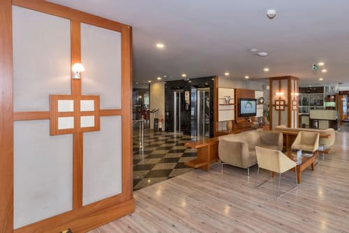 Hotel Vicenza, Lobby sitting area