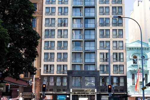 Mantra Sydney Central, Property entrance