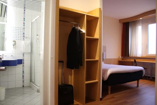 ibis Luzern Kriens, Room