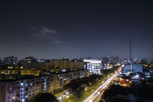 Melia Lima, Exterior detail