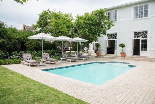 River Manor Boutique Hotel, Garden