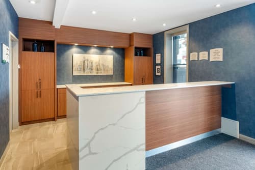 Quality Inn Centre-Ville, Lobby