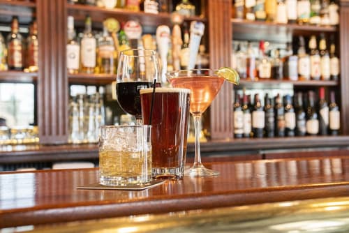 The Queensbury Hotel, Food and drink