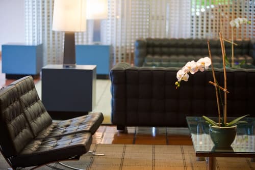 Washington Plaza Hotel, Lobby