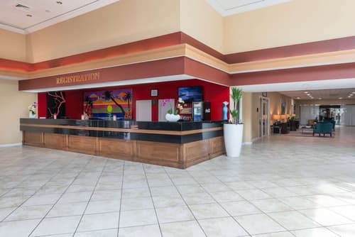 Ramada by Wyndham Kissimmee Gateway, Lobby