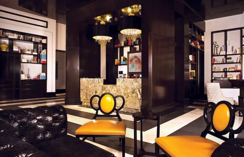 The Cromwell- A Caesars Rewards Destination, Lobby sitting area