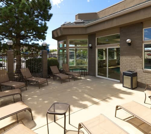 Crystal Inn Hotel & Suites Salt Lake City, Terrace/patio