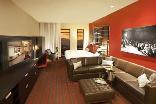Golden Gate Hotel and Casino, Room