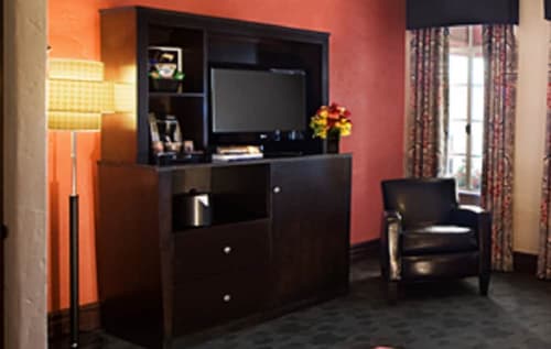Golden Gate Hotel and Casino, Room