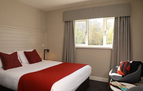 Isles Of Glencoe Hotel, Room