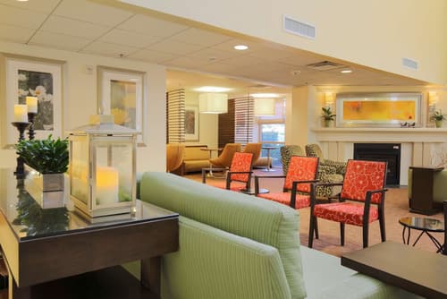 Hilton Garden Inn Dallas/Market Center, Reception