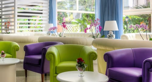 Hotel Caravel, Lobby lounge