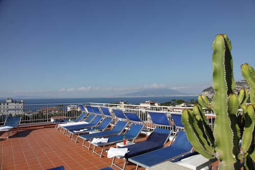 Hotel Caravel, Aerial view