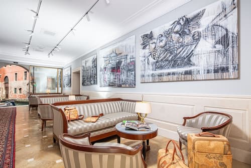 All’Angelo Art Hotel, Lobby sitting area