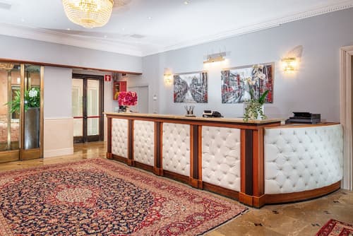 All’Angelo Art Hotel, Reception