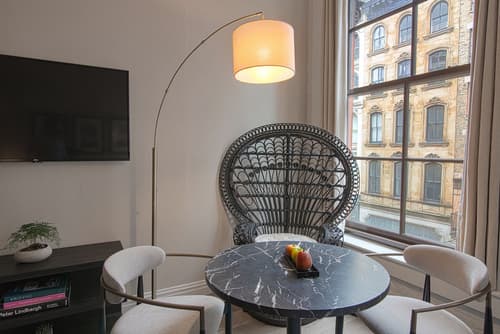 The Frederick Hotel, Living area