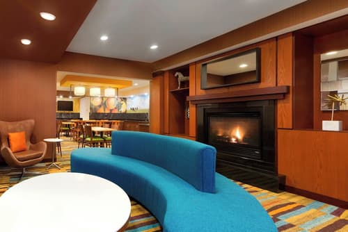 Fairfield Inn & Suites Midland, Lobby lounge
