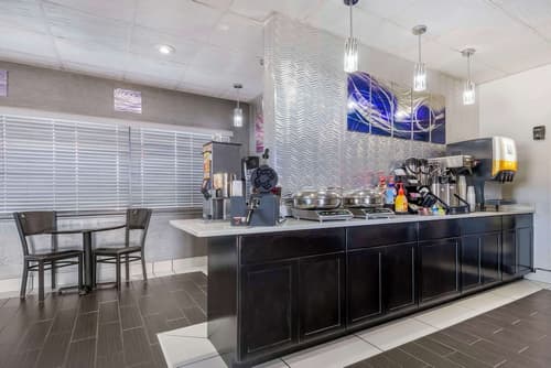 Best Western Santa Fe, Breakfast area