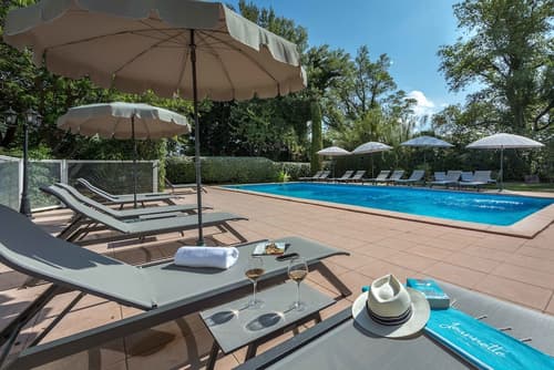 Mercure Cavaillon Hotel, Pool