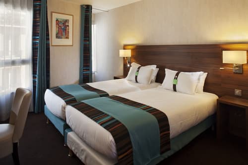 Holiday Inn Paris - Montmartre by IHG, Room