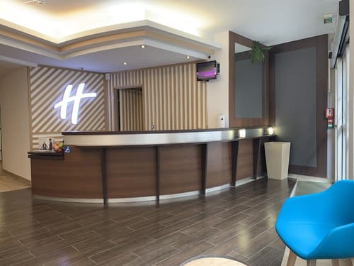 Holiday Inn Paris - Montmartre by IHG, Reception
