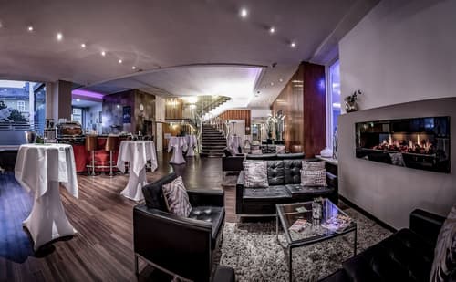 Schlosshotel Bad Wilhelmshöhe, Lobby lounge