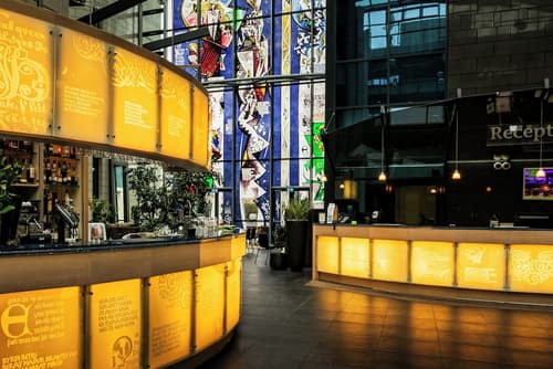 Hotel Reykjavík Grand, Lobby lounge