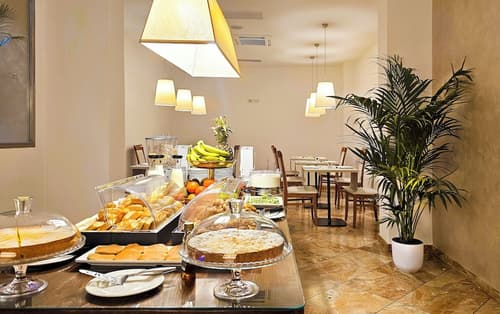 Hotel Atlantic Palace, Reception