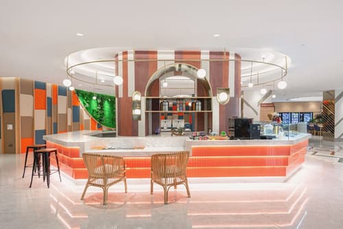 Furama RiverFront, Lobby