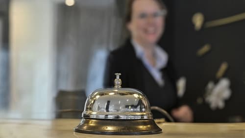 Hotell Amadeus, Reception