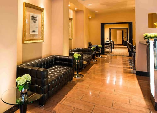 Concorde Hotel, Lobby