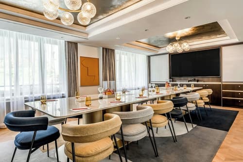 Neues Schloss Privat Hotel Zurich, Autograph Collection, Meeting facility