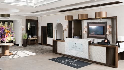 Everglades Hotel, Reception