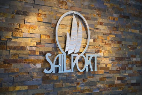 Sailport Waterfront Suites, Lobby