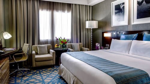 Crowne Plaza Dubai Deira by IHG, Room