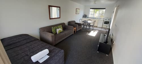 Fitzherbert Court Motel, Room