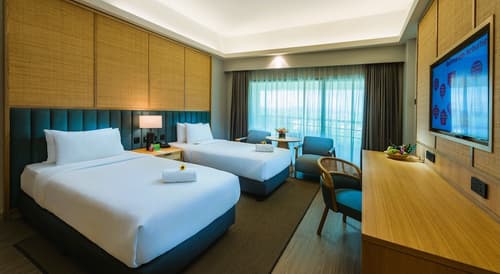 Swiss-Grand Beach Resort Kuantan, Room