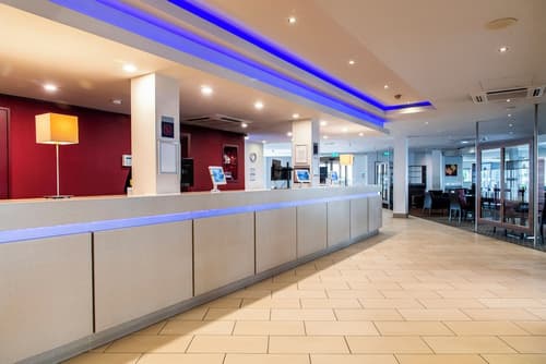 Holiday Inn Express Glasgow Airport by IHG, Reception