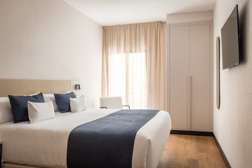 Hotel Don Jaime 54, Room